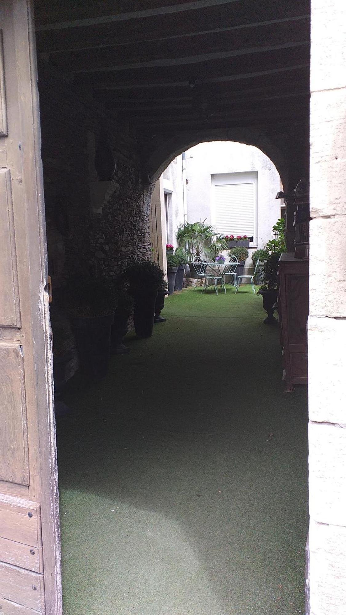 Studio 1 Hyper Centre Avec Jardins Angers Exterior foto